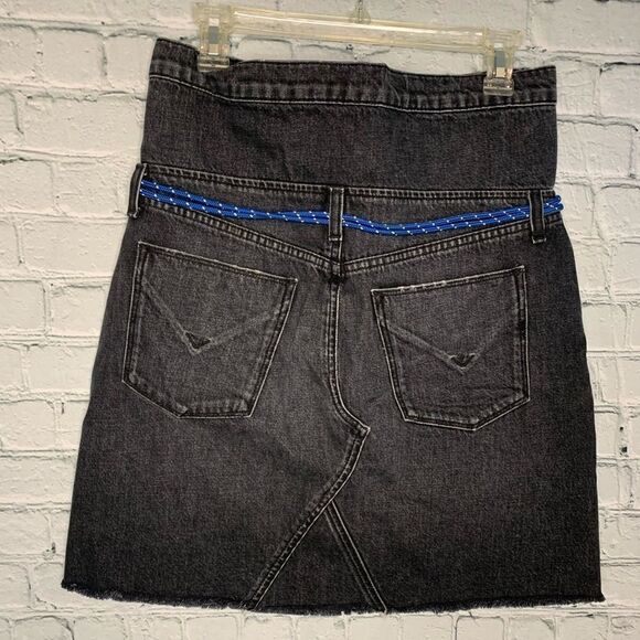 Hudson Sloane fold over waist denim skirt. Size 29 - Picture 4 of 4